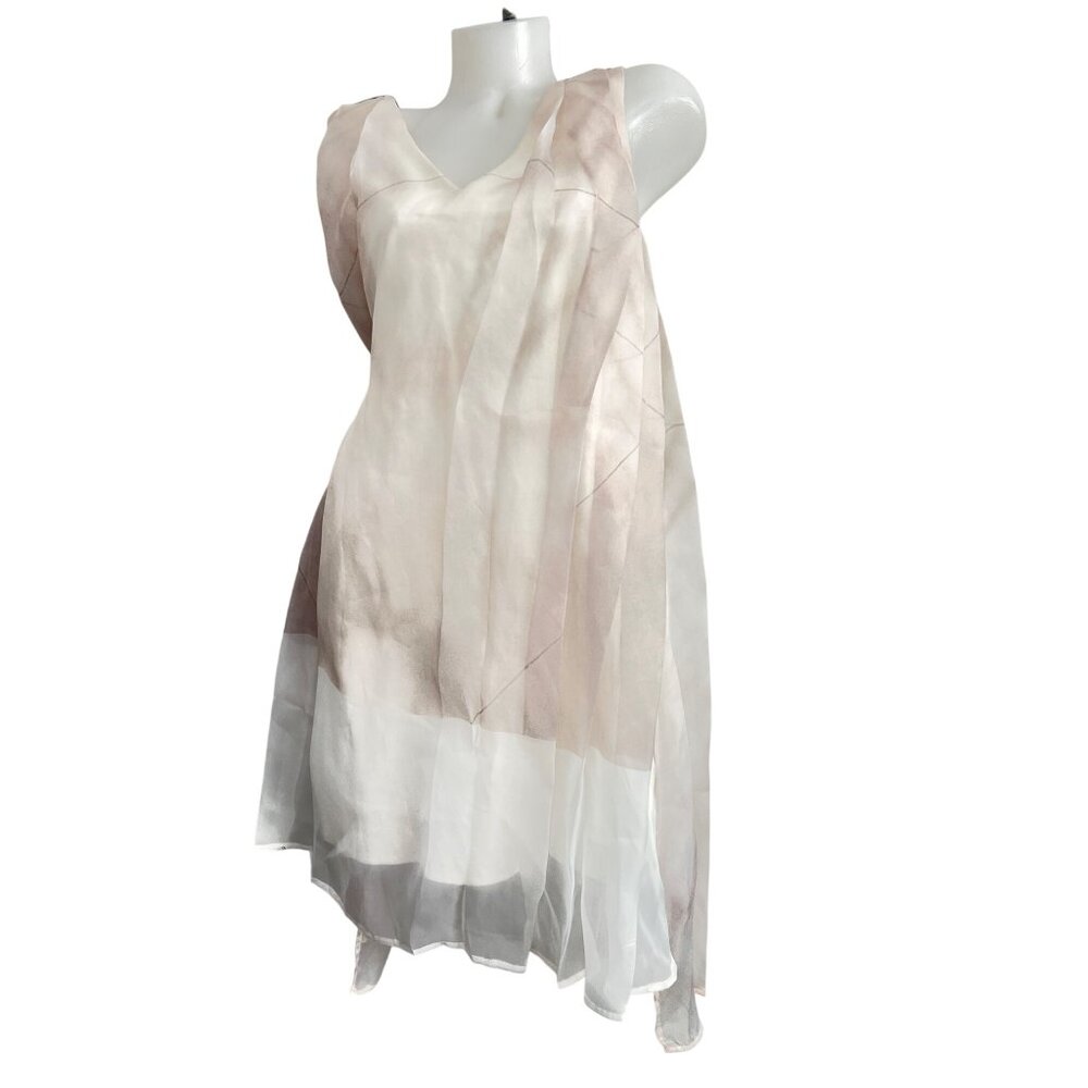 MAKING THE CUT  Layered Sleeveless V-Neck Dress With Flowing Hemline Size M